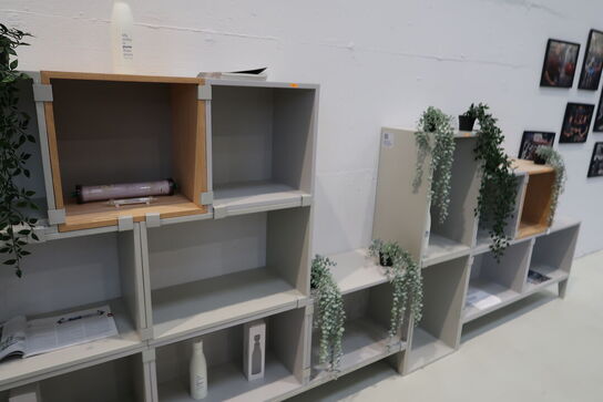 Reolsystem MUUTO Stacked uden indhold