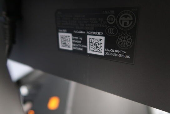 2 stk. computerskærme DELL P2422HE, dockingstation LENOVO ThinkPad, tastatur, mus