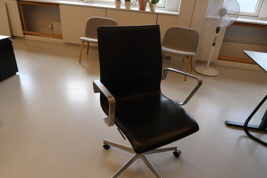 Kontorstol OXFORD lav ryg af Arne Jacobsen