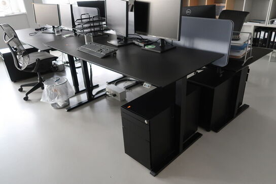 El. hæve/sænke skrivebord uden indhold med skuffemodul