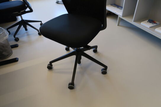 Kontorstol VITRA ID Mesh af Antonio Citterio