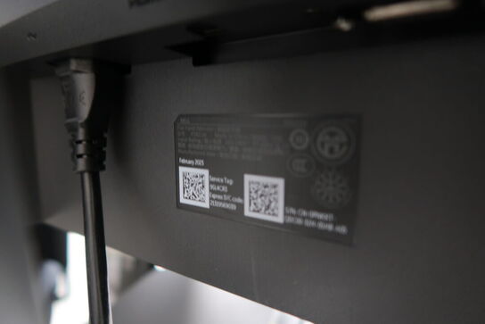 2 stk. computerskærme DELL P2422HE, dockingstation LENOVO Thinkpad, tastatur, mus