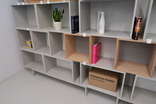 Reolsystem MUUTO Stacked uden indhold