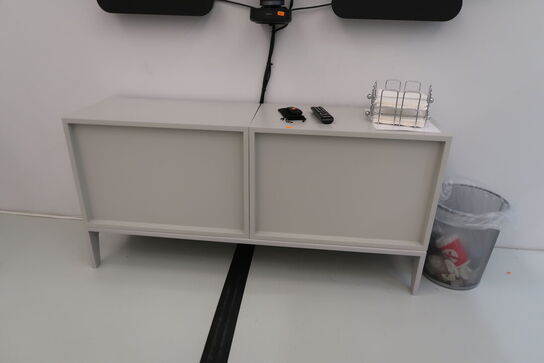 Reolsystem MUUTO Stacked uden indhold