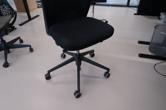 Kontorstol VITRA ID Mesh af Antonio Citterio