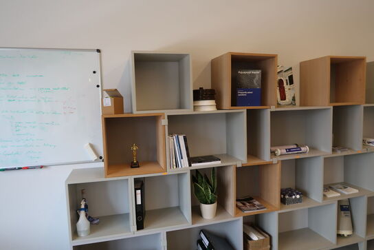 Reolsystem MUUTO Stacked uden indhold