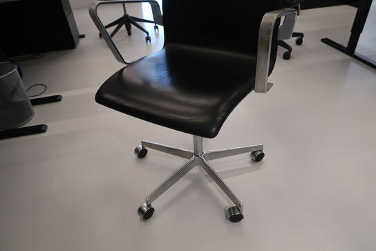 Kontorstol OXFORD lav ryg af Arne Jacobsen