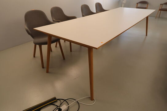 Mødebord &Tradition In Between SK5-SK6