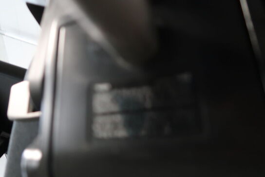 Kontorstol VITRA ID Mesh af Antonio Citterio