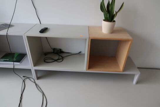 Reolsystem MUUTO Stacked uden indhold