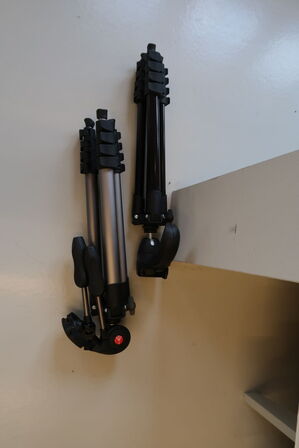 2 stk. kamerastativer MANFROTTO