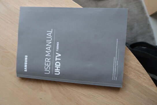 Fjernsyn SAMSUNG UE55RU7405U