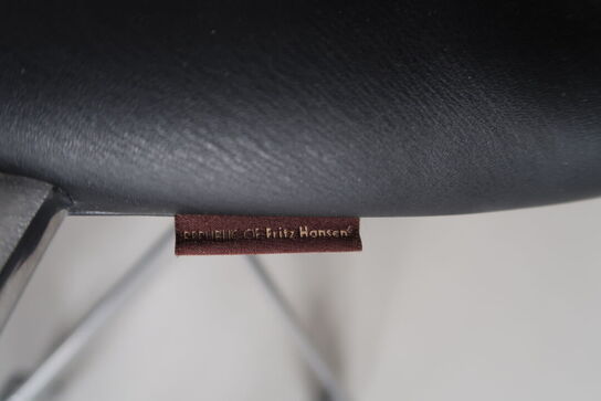 Kontorstol OXFORD lav ryg af Arne Jacobsen