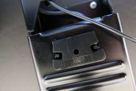 El. hæve/sænke skrivebord uden indhold samt skuffemodul