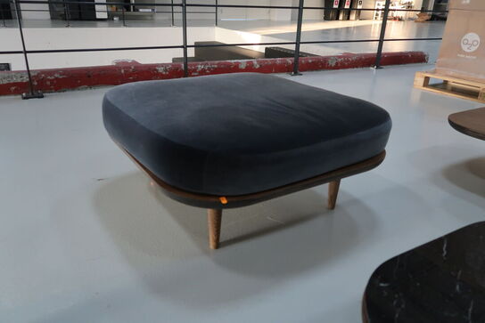 Puf &TRADITION Fly SC9 af Space Copenhagen