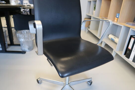 Kontorstol OXFORD lav ryg af Arne Jacobsen