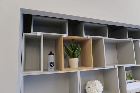 Reolsystem MUUTO Stacked uden indhold