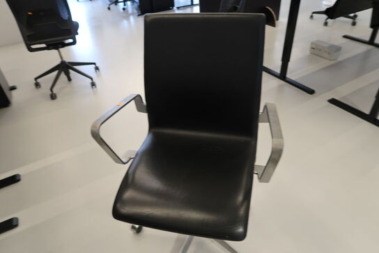 Kontorstol OXFORD lav ryg af Arne Jacobsen