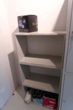 Reolsystem MUUTO Stacked uden indhold