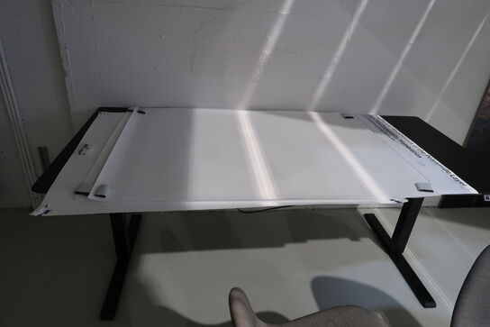 El. hæve/sænke skrivebord