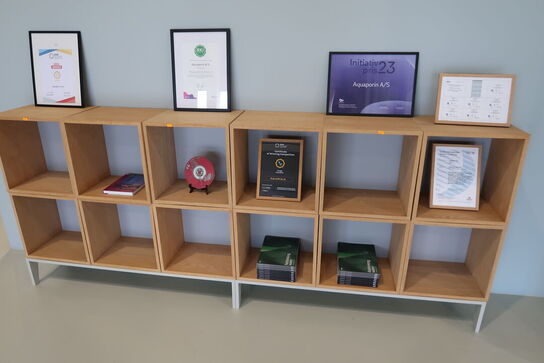 Reolsystem MUUTO Stacked uden indhold