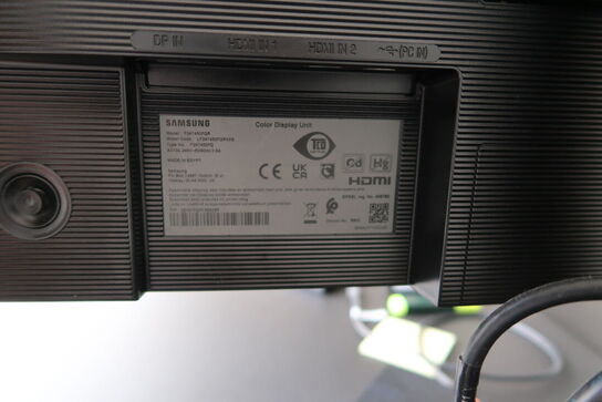 2 stk. computerskærme SAMSUNG F24T450FQR, dockingstation LENOVO, tastatur, mus