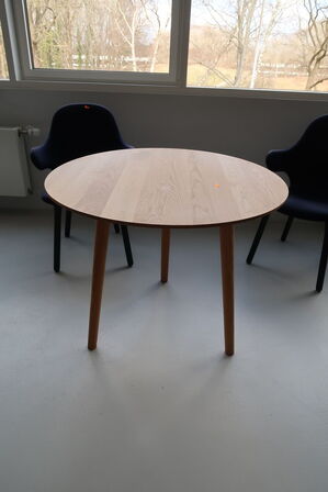 Mødebord &TRADITION In Between SK4 af Sami Kallio