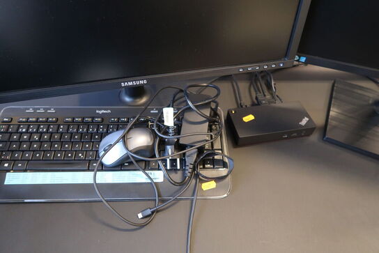 2 stk. computeskærme SAMSUNG S24E450, dockingstation LENOVO Thinkpad, tastatur, mus