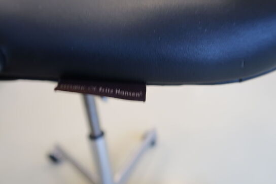 Kontorstol OXFORD lav ryg af Arne Jacobsen