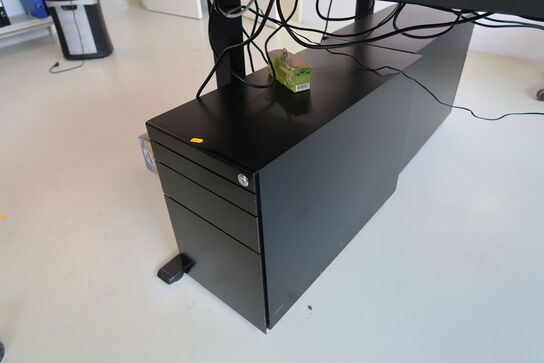 El. hæve/sænke skrivebord uden indhold samt skuffemodul