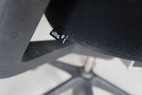 Kontorstol VITRA ID Mesh af Antonio Citterio