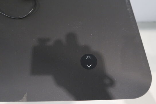 El. hæve/sænke skrivebord PAUSTIAN uden indhold