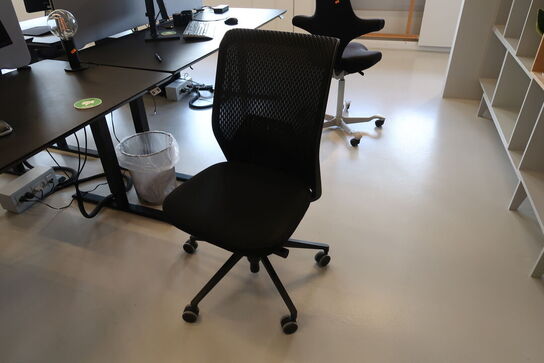 Kontorstol VITRA ID Mesh af Antonio Citterio