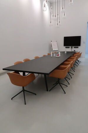 Mødebord 