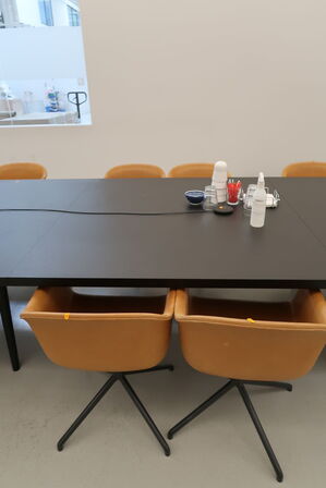 4 stk. mødestole MUUTO Fiber Chair Swivel