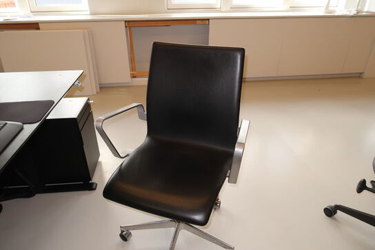 Kontorstol OXFORD lav ryg af Arne Jacobsen