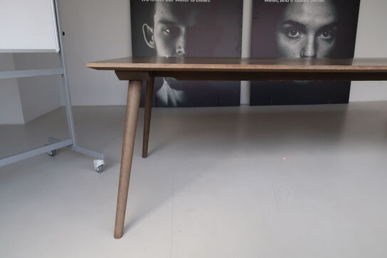 Mødebord &Tradition In Between SK5-SK6