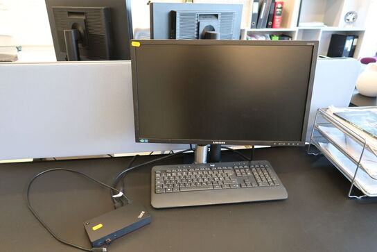 Computerskærm SAMSUNG S24E450, dockingstation LENOVO Thinkpad, tastatur