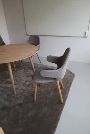 4 stk. mødestole &TRADITION Catch JH1