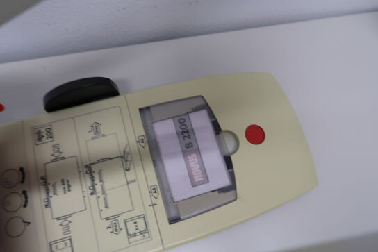 Reolsystem MUUTO Stacked med indhold