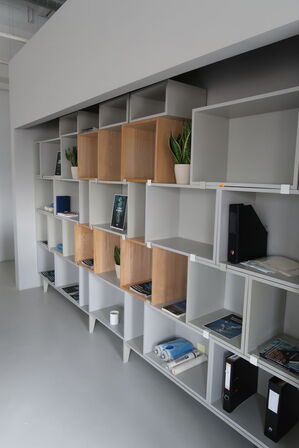 Reolsystem MUUTO Stacked uden indhold