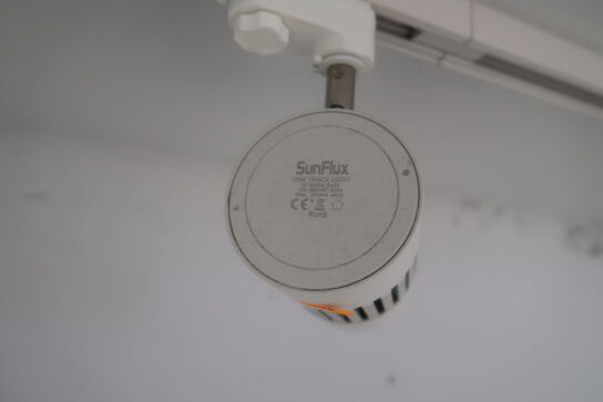 Skinne med 5 stk. LED-spots SUNFLUX 35W Track Light