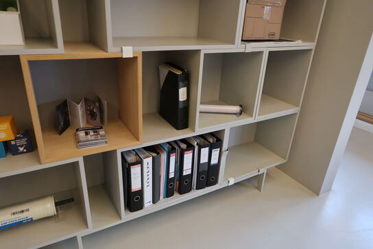 Reolsystem MUUTO Stacked uden indhold