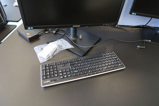2 stk. computerskærme SAMSUNG S24C, dockingstation LENOVO ThinkPad, tastatur