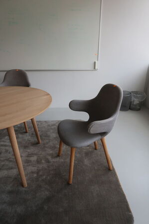 4 stk. mødestole &TRADITION Catch JH1