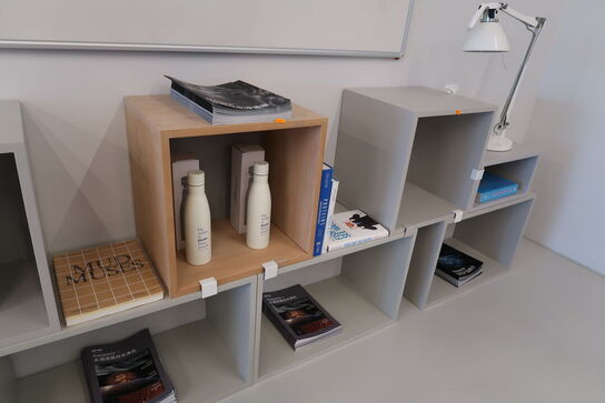 Reolsystem MUUTO Stacked uden indhold