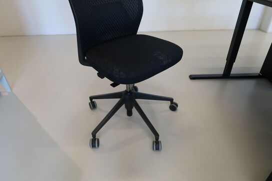 Kontorstol VITRA ID Mesh af Antonio Citterio