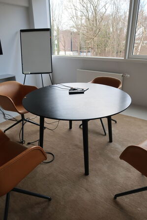 Mødebord &TRADITION In Between SK4 af Sami Kallio