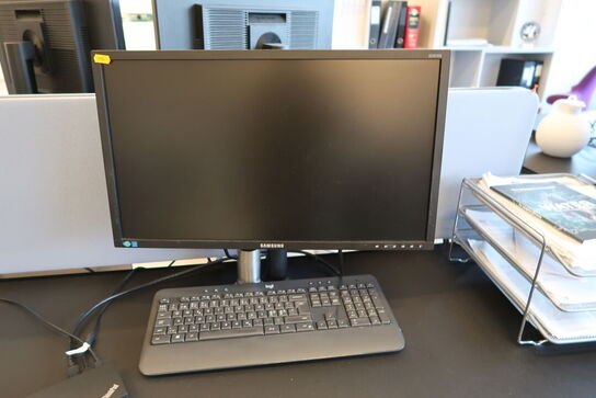 Computerskærm SAMSUNG S24E450, dockingstation LENOVO Thinkpad, tastatur