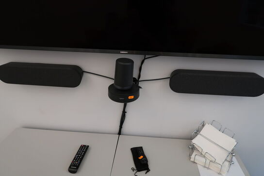 Konferencetelefon LOGITECH med højtalere og fjernbetjening